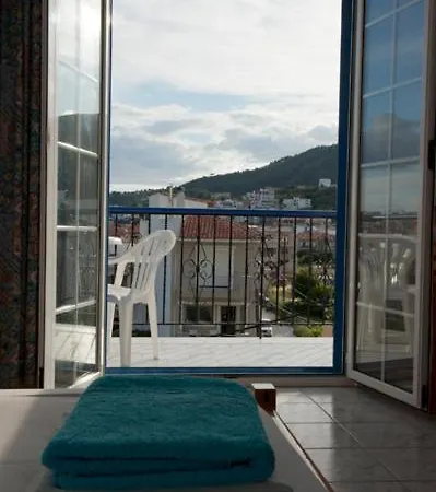 Syraina * Città di Skiathos