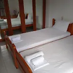 Syraina Apartment Skiathos Town