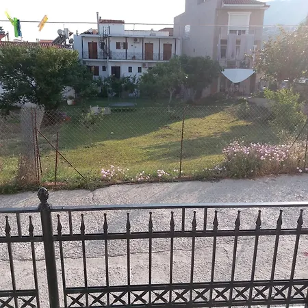 Syraina Apartament *