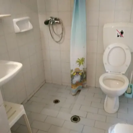 Syraina * Skiathos by