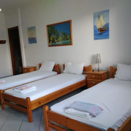 Syraina Apartament *