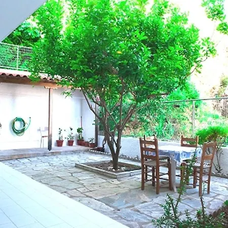 Apartment Syraina Skiathos-Stadt